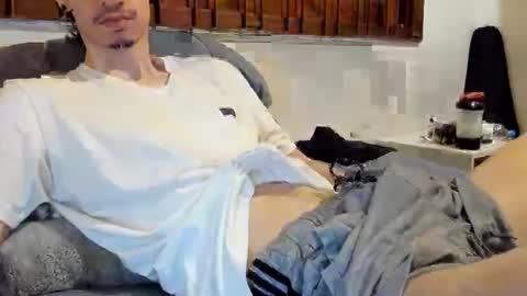 DigBreed online show from November 22, 11:19 am