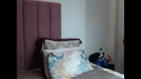 Mogheul Slay online show from March 29, 12:56 am