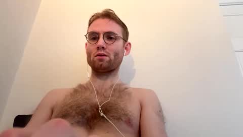 molliter online show from October 31, 2:39 pm