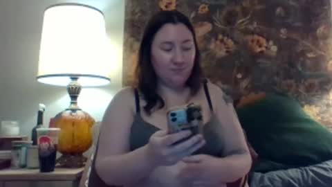 mollsballs123 online show from November 18, 4:59 am