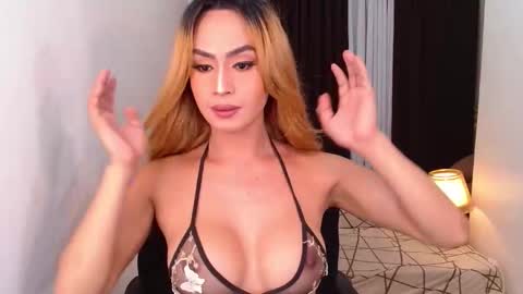 molly online show from October 6, 4:58 pm