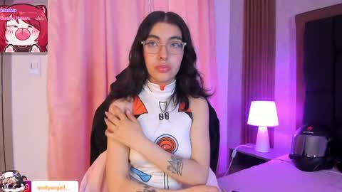 Molly online show from April 10, 3:06 pm