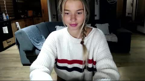 Molly online show from January 17, 2:26 pm