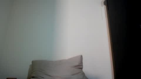 Snapshot of molly_fragance chatting on October 2, 6:50 pm Molly online show from October 2, 6:50 pm