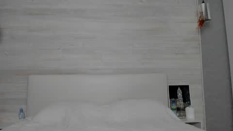 Snapshot of molly_hunt chatting on September 21, 3:43 am Molly Hunt online show from September 21, 3:43 am