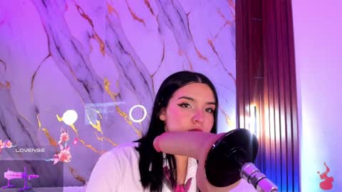 New girl Emily Valentina  Michelle online show from April 28, 2:20 am