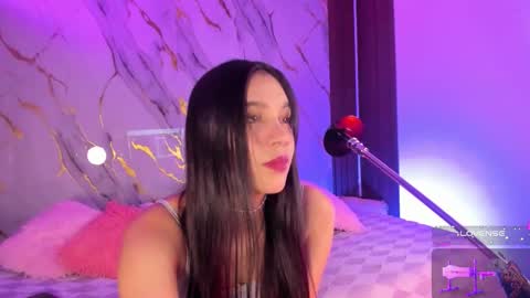 New girl Emily Valentina  Michelle online show from November 12, 8:22 pm