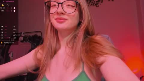 mollytucker online show from October 26, 2:50 pm