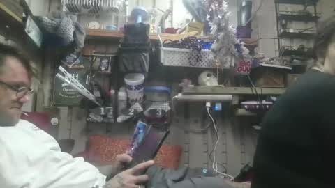 Molotovfoxtail online show from January 8, 1:55 am