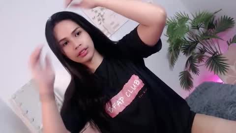 MOMIKHEM online show from October 22, 6:27 am