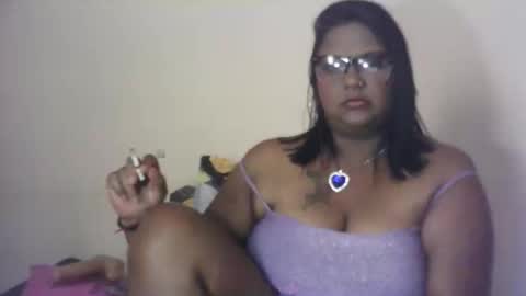 mommafire30 online show from November 25, 10:25 am