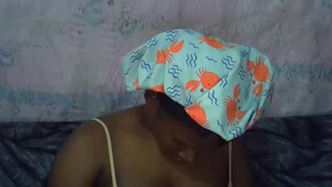 momsdoll online show from April 9, 6:41 am