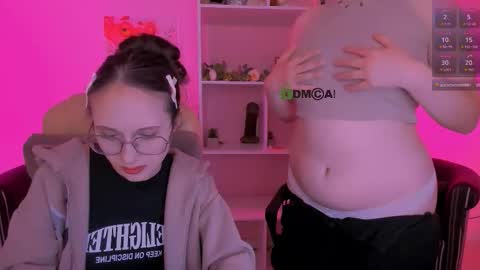 Mona  online show from September 13, 7:38 pm