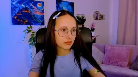 Mona  online show from July 11, 8:39 am