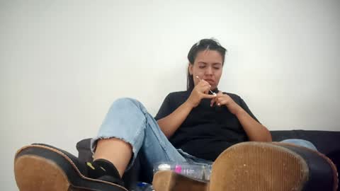 monaa_paloma online show from June 4, 9:21 pm
