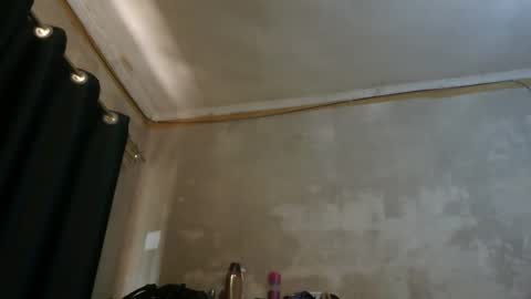 mona online show from February 28, 11:03 am