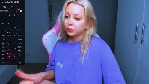   online show from December 22, 2:06 am