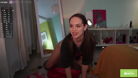 Snapshot of moni_carroll chatting on February 12, 5:16 pm Monia Help me get 20000 subscribers online show from February 12, 5:16 pm