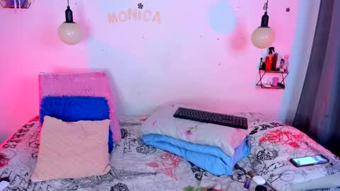 aleja      independent model       online show from January 17, 1:37 am