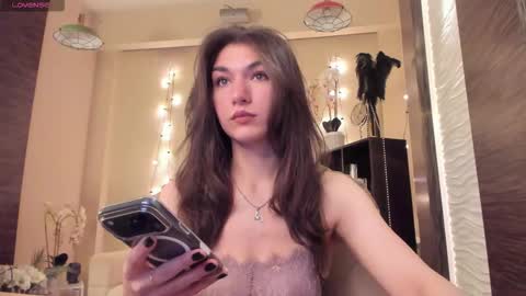 Monica online show from February 1, 11:35 pm