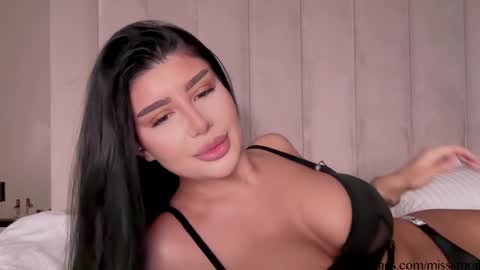 Alessia online show from November 17, 11:29 pm