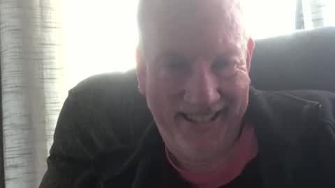 Monkee Dance online show from December 22, 9:31 pm