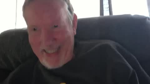 Monkee Dance online show from February 17, 3:22 pm