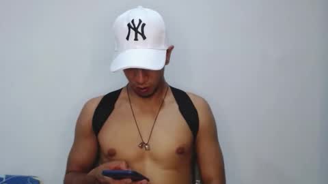 simon dice online show from November 11, 1:52 am