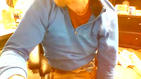 monkeypants0 online show from April 7, 8:44 pm