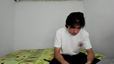 monky_0002 online show from May 28, 3:43 pm