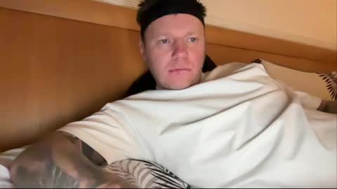 Monster D online show from April 11, 10:25 pm