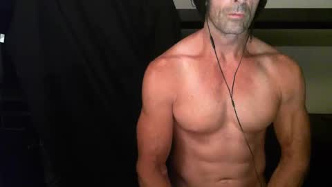 monsterdildos online show from January 10, 7:25 am