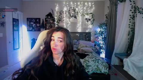 Lydia Mooney online show from January 15, 2:06 am