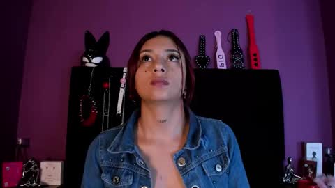 Monttserratt online show from October 29, 11:45 am