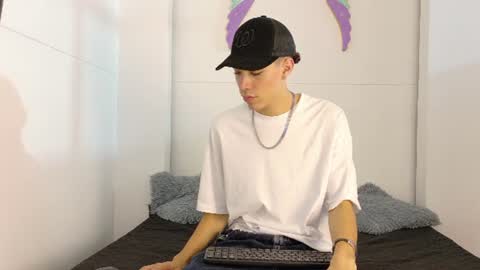   online show from June 24, 12:34 pm