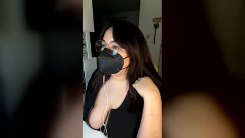 Monyka Tuya online show from April 15, 8:39 am