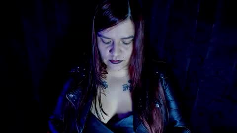 Lilith online show from November 24, 4:33 am