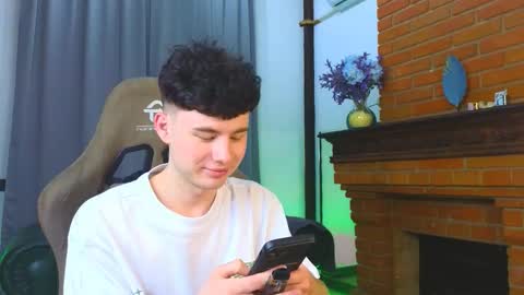 moon_gloww online show from February 17, 12:37 pm