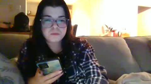 Snapshot of moonbutterfly94 chatting on February 1, 9:11 am moonbutterfly94 online show from February 1, 9:11 am