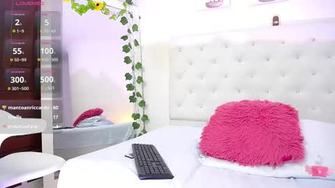 moonshadow_8 online show from November 30, 12:40 am