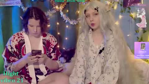 Mary online show from December 22, 3:57 am