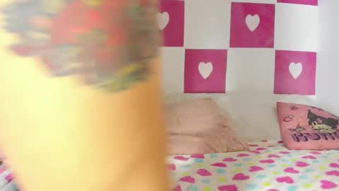 Snapshot of moraazul_sweet_ chatting on March 6, 2:41 am moraazul online show from March 6, 2:41 am