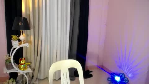 morenagirlxx online show from January 6, 2:59 am