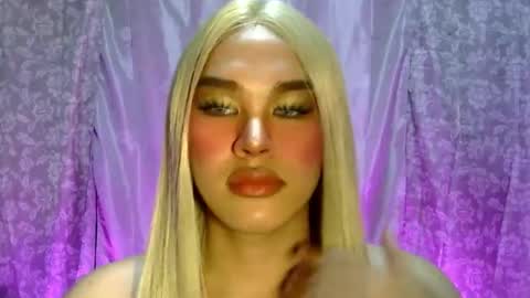 Ms. Morgana online show from February 6, 11:24 am