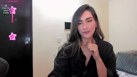 Snapshot of moriahhoe chatting on January 29, 7:32 pm Moriah online show from January 29, 7:32 pm