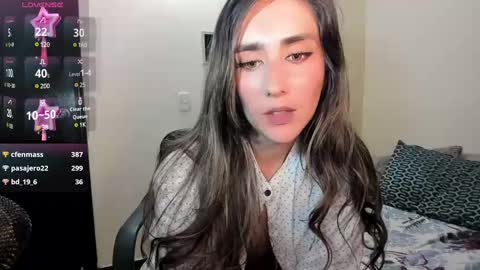 Snapshot of moriahhoe chatting on February 4, 10:24 pm Moriah online show from February 4, 10:24 pm