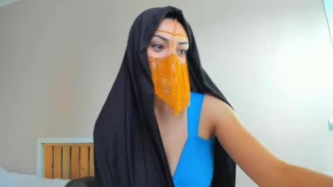 Medina online show from May 31, 12:53 am