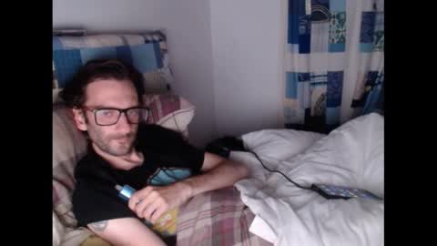 Snapshot of morris_slug_the_second chatting on October 29, 2:57 am Adam online show from October 29, 2:57 am