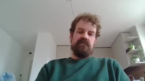 morritz online show from April 1, 1:34 pm