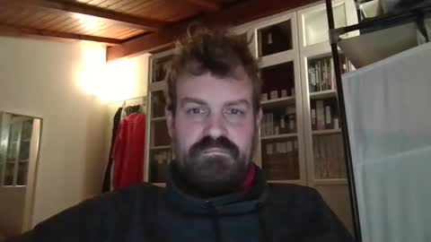 Snapshot of morritz chatting on December 4, 2:20 pm morritz online show from December 4, 2:20 pm